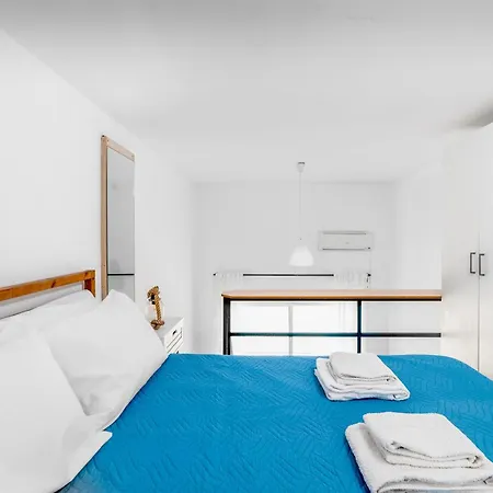 Sea Front In Apartamento *